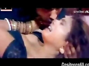Indian Cute Hot girl Try to Fucking Her..
