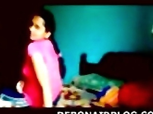 Young Indian lovers have sex - 4 min