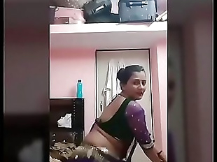 Indian Belly dancer 3 min