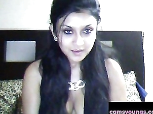 Sexy Desi or Arabic Girl Fapping on Cam, Porn..
